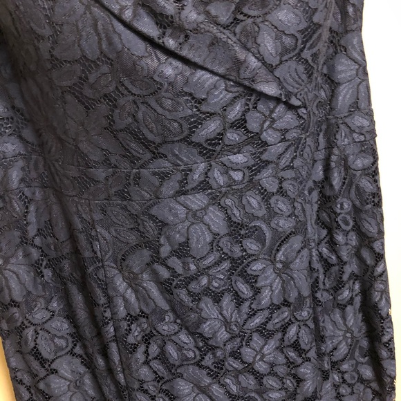 Xscape Womens Navy Lace Formal Gown Plus 22W - Picture 8 of 9